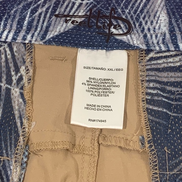 Men's Reel Life Riptide Shorts Size 2XL Security Pocket Water Resistant NWT
Tan - Picture 2 of 5